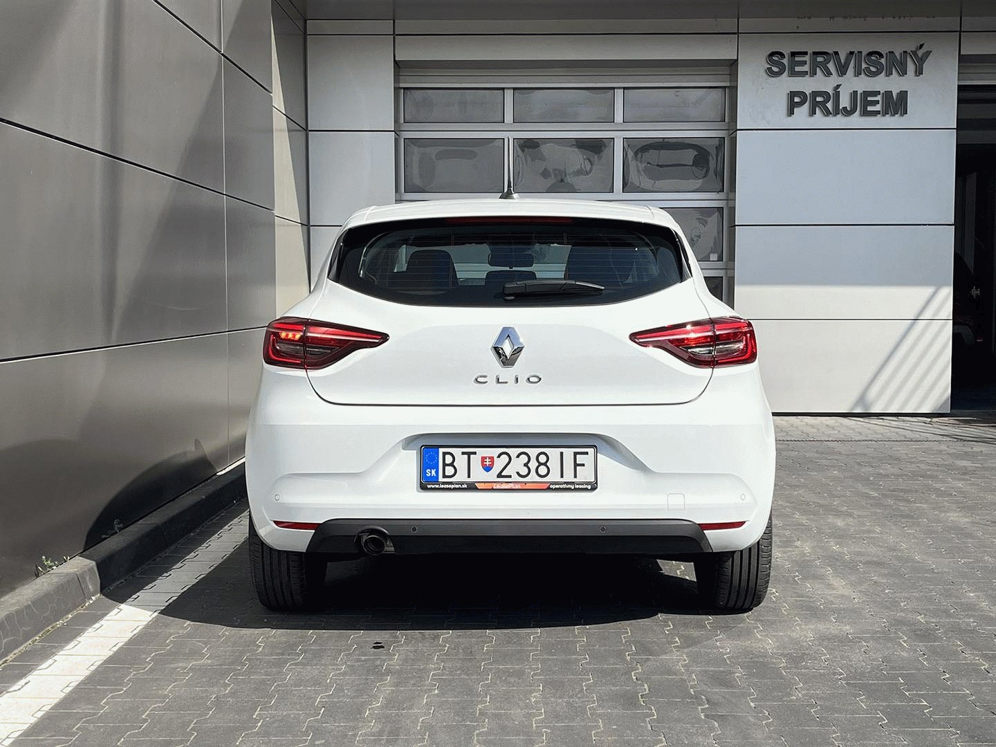 Renew Renault Clio Tce Tempus Car S R O